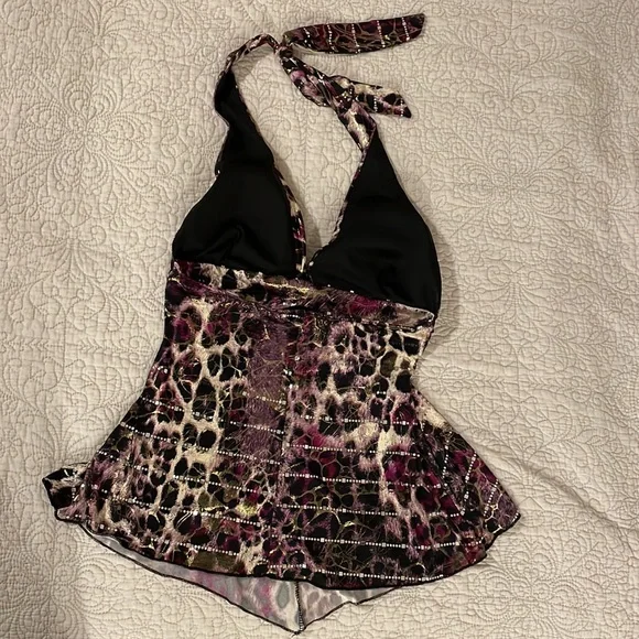 Halter top - Picture 2 of 4